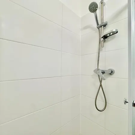 Cosy With Parking Near Vienna Apartment Gerasdorf bei Wien