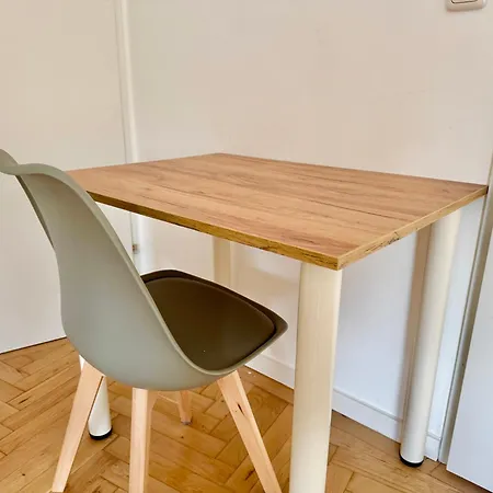 Appartement Cosy With Parking Near Vienna Gerasdorf bei Wien