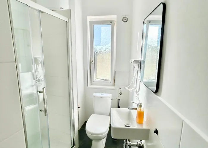 Cosy With Parking Near Vienna Apartment Gerasdorf bei Wien