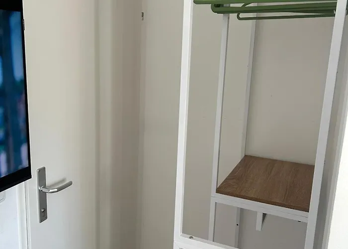 Cosy With Parking Near Vienna Gerasdorf bei Wien