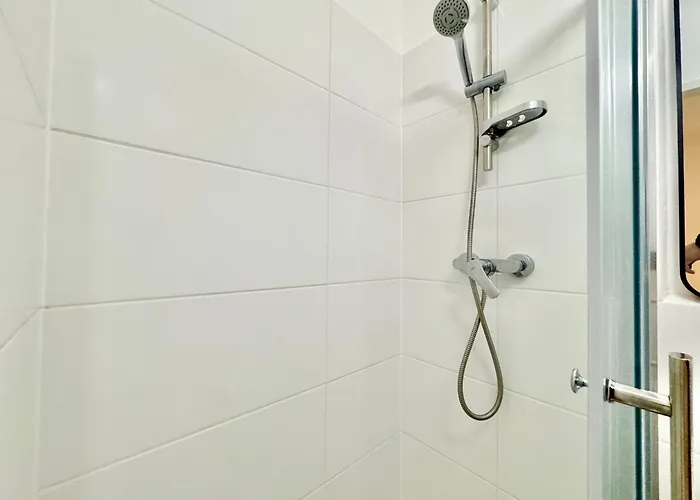 Cosy With Parking Near Vienna Apartment Gerasdorf bei Wien