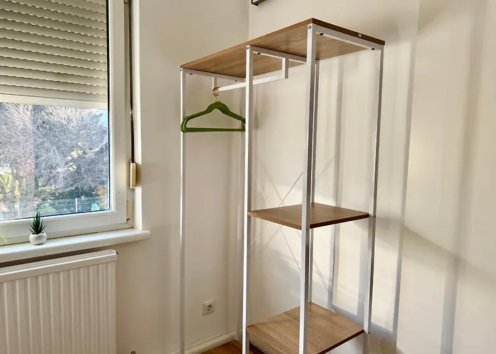 Cosy With Parking Near Vienna Gerasdorf bei Wien