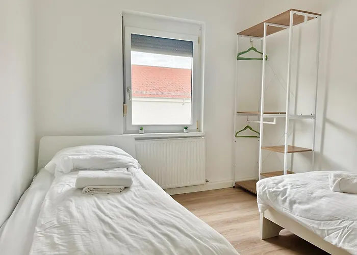 Cosy With Parking Near Vienna Apartment